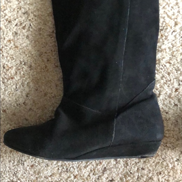 Tall Black faux suede boots - Picture 2 of 4